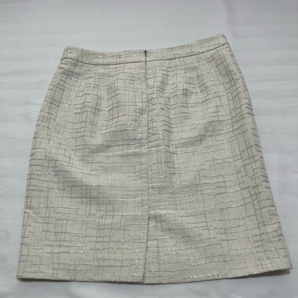LOFT - Mini Skirt Metallic highlights Size 4 - Picture 4 of 9